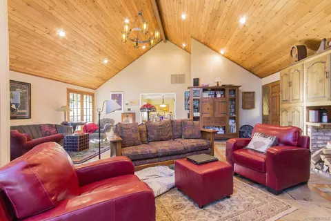 Living - 28831 Spruce, Pine Valley, CA 91962 photo 10 of 10
