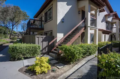 4060 Rosenda Ct #230, San Diego, CA 92122