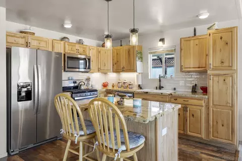 Kitchen - 116 Havenview Ln, Oceanside, CA 92056 photo 2 of 6