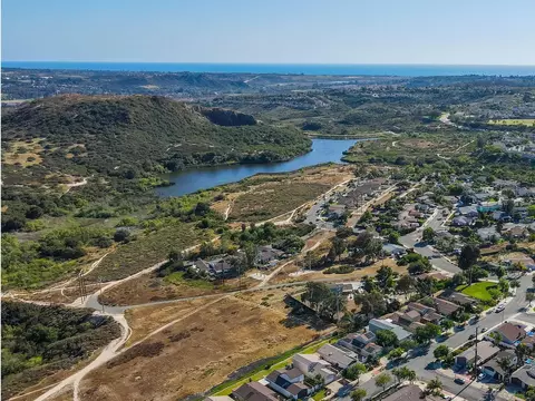 View/Area - 116 Havenview Ln, Oceanside, CA 92056 photo 2 of 6