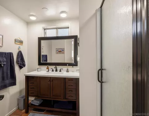Bath - 116 Havenview Ln, Oceanside, CA 92056 photo 1 of 2