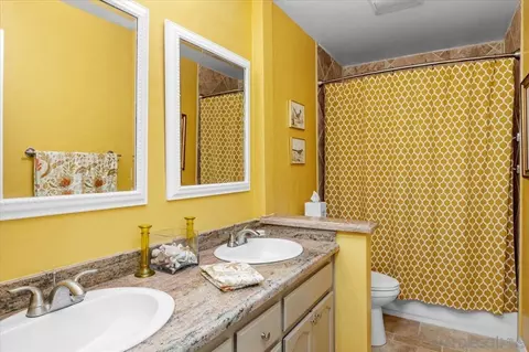 Bath - 1510 Ventana, Escondido, CA 92029 photo 4 of 4