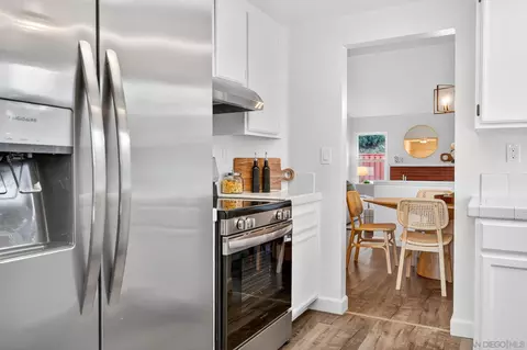 Kitchen - 1272 Lancer Gln, Escondido, CA 92029 photo 1 of 3