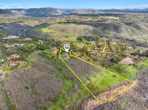 16574 Zumaque #13, Rancho Santa Fe, CA 92067