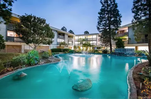 3098 Rue Dorleans #325, San Diego, CA 92110