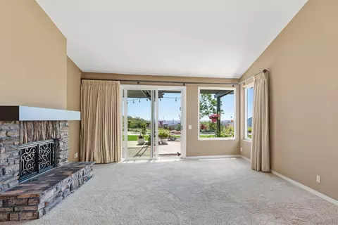 Living - 14505 Wildgrove Rd, Poway, CA 92064 photo 1 of 9