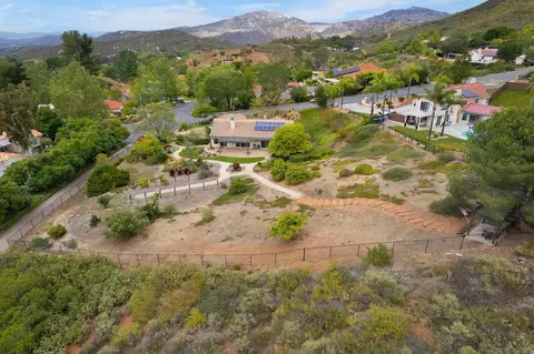 View/Area - 14505 Wildgrove Rd, Poway, CA 92064 photo 9 of 17