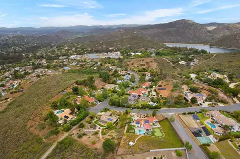 View/Area - 14505 Wildgrove Rd, Poway, CA 92064 photo 17 of 17