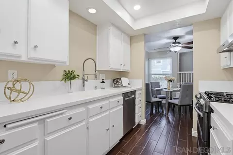 Kitchen - 13221 Westmark #27, Poway, CA 92064 photo 4 of 6