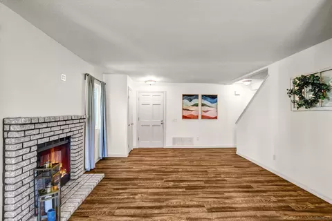 Living - 2104 N Mammoth, Escondido, CA 92029 photo 2 of 3