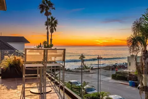 View/Area - 231 Bonair St, La Jolla, CA 92037 photo 4 of 6