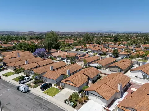 View/Area - 270 Smoke Tree Pl, Oceanside, CA 92057 photo 13 of 25