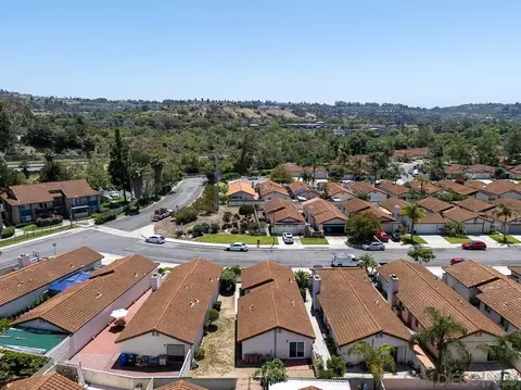 View/Area - 270 Smoke Tree Pl, Oceanside, CA 92057 photo 7 of 25