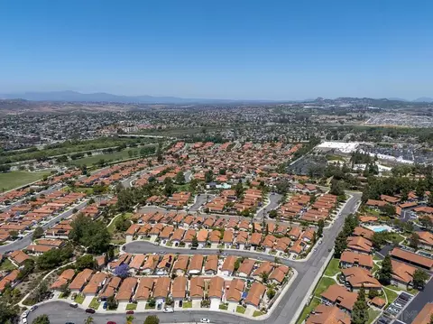 View/Area - 270 Smoke Tree Pl, Oceanside, CA 92057 photo 17 of 25