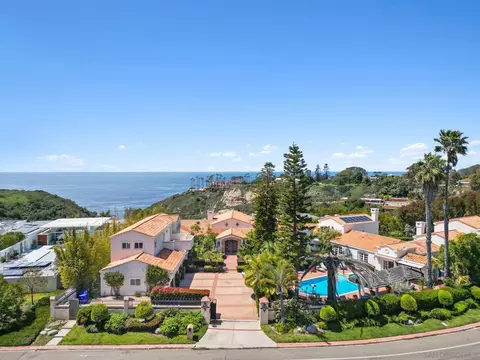 9450 La Jolla Farms Rd, La Jolla, CA 92037
