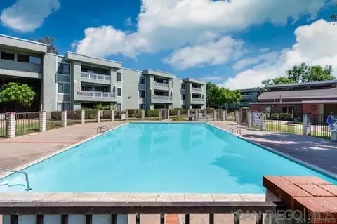 1040 E Washington Ave #30, Escondido, CA 92025