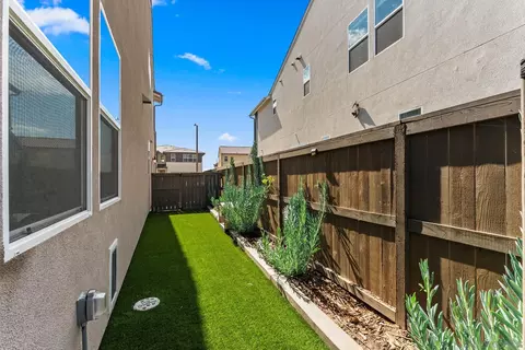Exterior - 1567 Corte Botanicas, Chula Vista, CA 91913 photo 7 of 11
