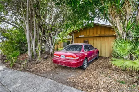 8824 Harlington Dr, San Diego, CA 92126