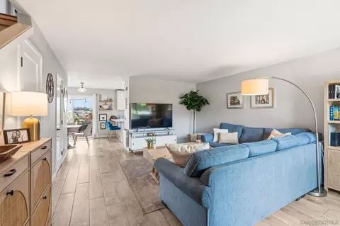 652 E Solana Cir, Solana Beach, CA 92075