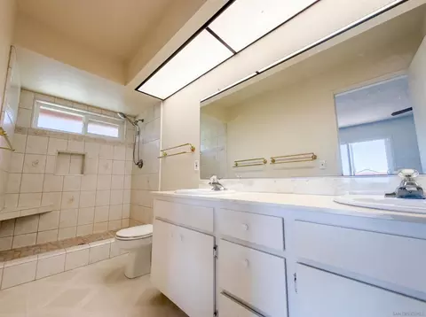 Bath - 8949 Corte Pellejo, Spring Valley, CA 91977 photo 1 of 3