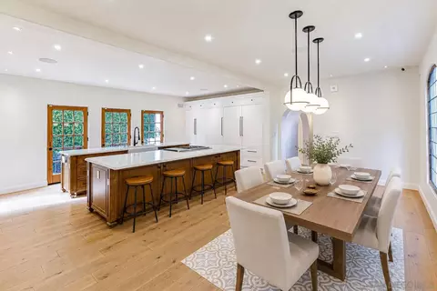 268 S Arden Blvd, Los Angeles, CA 90004