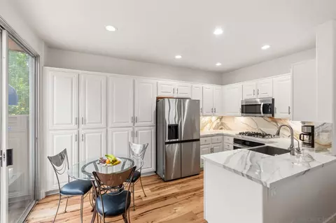 5572 Renaissance Ave #3, San Diego, CA 92122