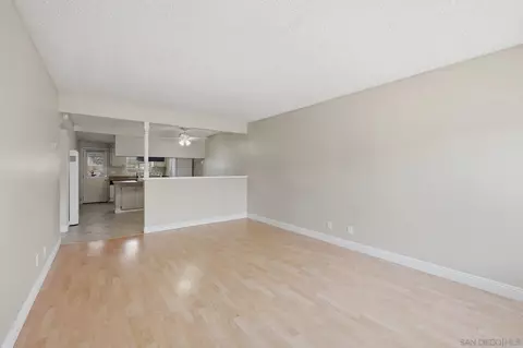 Living - 2012 E Mission Ave #11, Escondido, CA 92027 photo 2 of 4