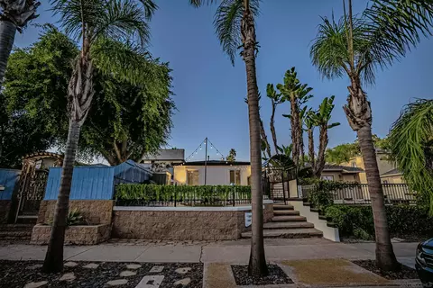 1566 Reed Ave, San Diego, CA 92109
