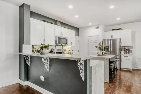 Kitchen - 39230 Devotion Ln, Murrieta, CA 92563 photo 1 of 5