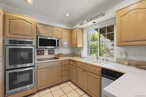Kitchen - 1188 Mona, El Cajon, CA 92020 photo 1 of 2