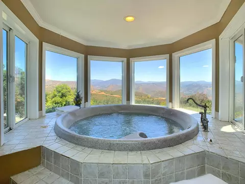 Bath - 205 Highline Trl, El Cajon, CA 92021 photo 2 of 6