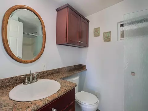 Bath - 205 Highline Trl, El Cajon, CA 92021 photo 6 of 6
