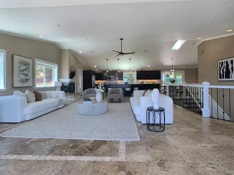 Living - 205 Highline Trl, El Cajon, CA 92021 photo 1 of 6