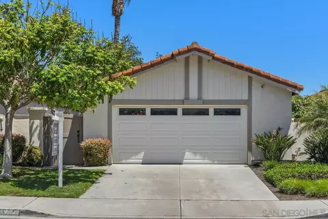 4739 Gardenia St, Oceanside, CA 92057
