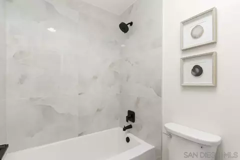 Bath - 761 Brookstone #102, Chula Vista, CA 91913 photo 3 of 3