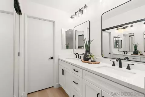 Bath - 761 Brookstone #102, Chula Vista, CA 91913 photo 1 of 3