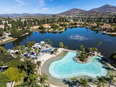 View/Area - 761 Brookstone #102, Chula Vista, CA 91913 photo 1 of 5