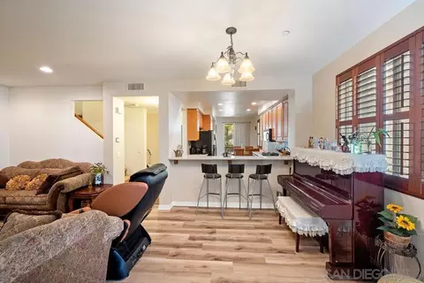 8791 Tribeca Cir, San Diego, CA 92123