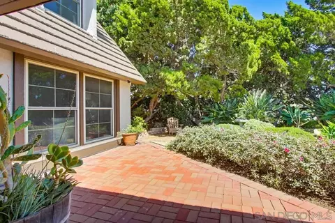 Exterior - 10018 Resmar Pl, La Mesa, CA 91941 photo 4 of 28