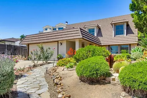 Exterior - 10018 Resmar Pl, La Mesa, CA 91941 photo 2 of 28