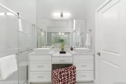 Bath - 7327 Linden, Carlsbad, CA 92011 photo 2 of 3