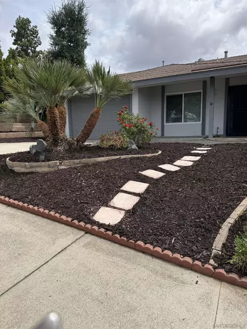 1990 Golden Cir, Escondido, CA 92026