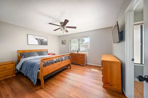 Bedroom - 30720 Saddleback Rd, Valley Center, CA 92082 photo 2 of 2