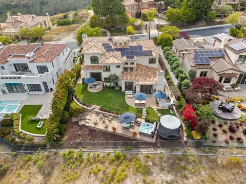 View/Area - 7180 Aviara Dr, Carlsbad, CA 92011 photo 4 of 8