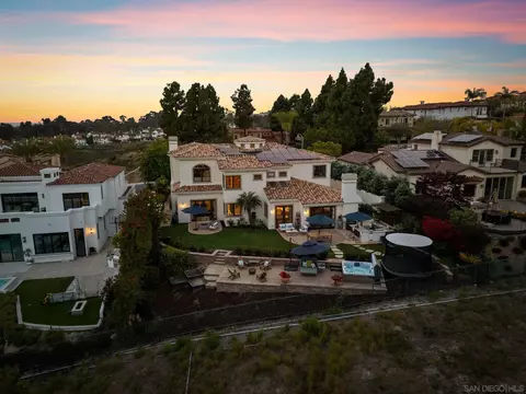 View/Area - 7180 Aviara Dr, Carlsbad, CA 92011 photo 3 of 8