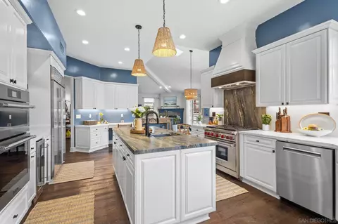 Kitchen - 7180 Aviara Dr, Carlsbad, CA 92011 photo 6 of 7