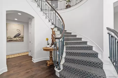 Entry Way - 7180 Aviara Dr, Carlsbad, CA 92011 photo 6 of 8