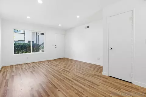 Living - 10347 Carefree Dr, Santee, CA 92071 photo 4 of 5