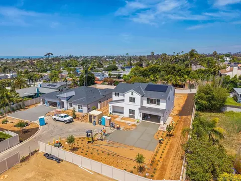 1716 California St, Oceanside, CA 92054