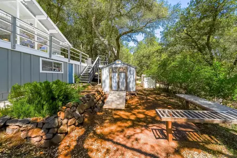Exterior - 3076 Pera Alta Dr, Julian, CA 92036 photo 9 of 18